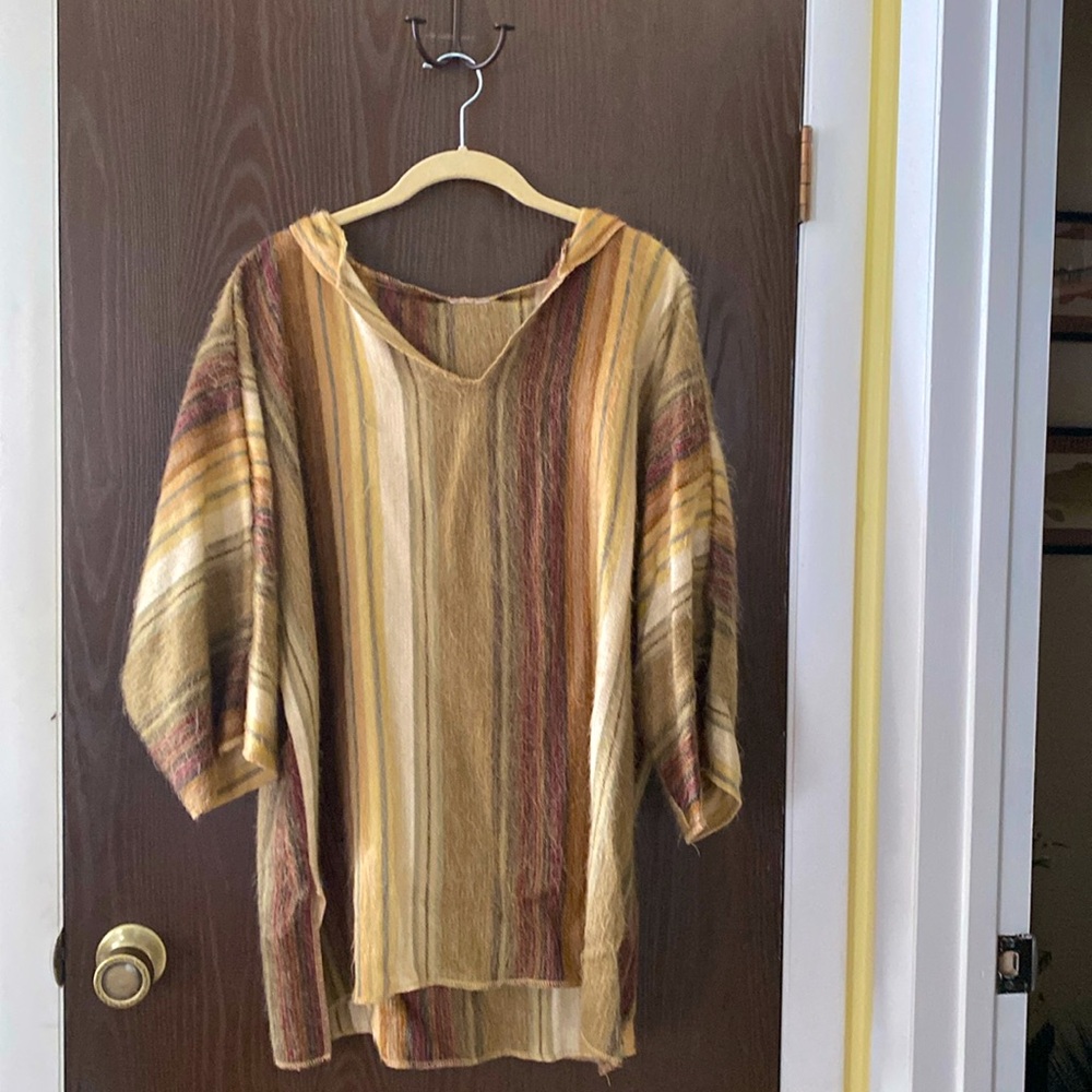 Women’s Cozy Pullover. XL
